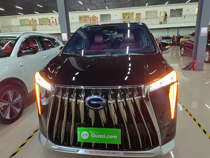 Фото 3 - GAC Trumpchi M8