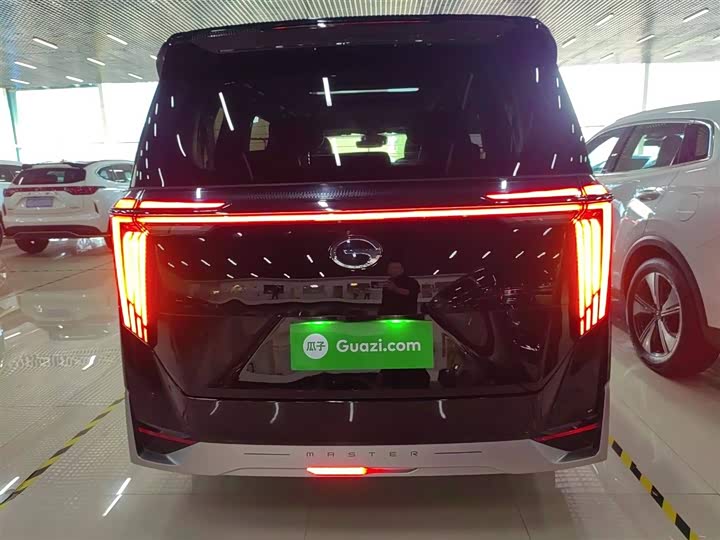 Фото 6 - GAC Trumpchi M8