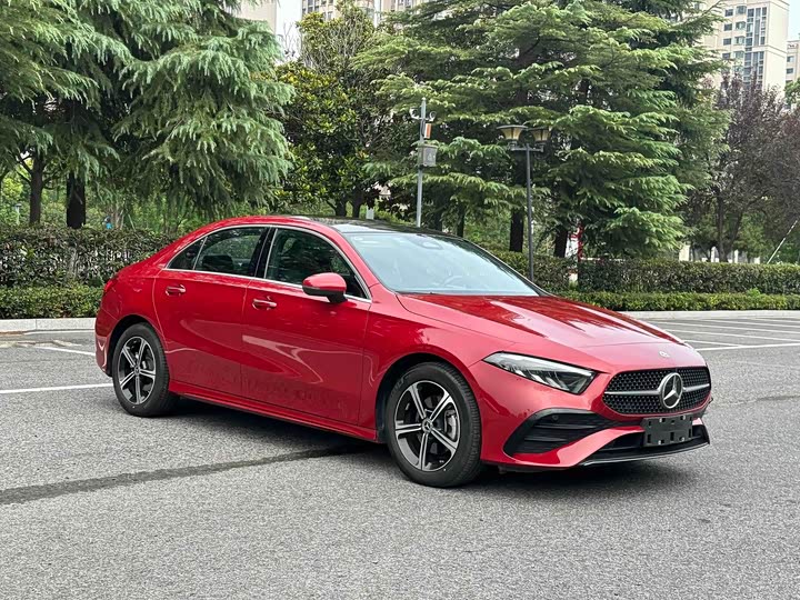 Фото 2 - Mercedes-Benz A-Class