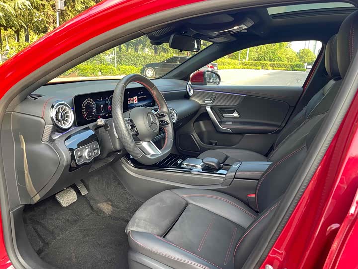 Фото 5 - Mercedes-Benz A-Class