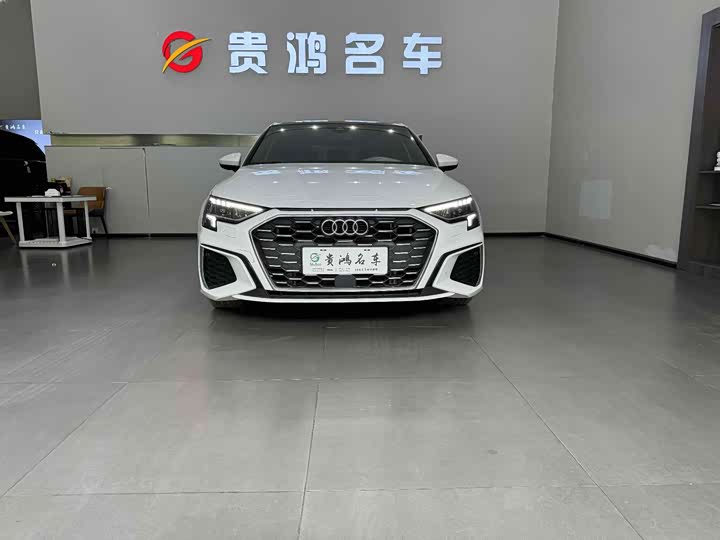 Фото 2 - Audi A3