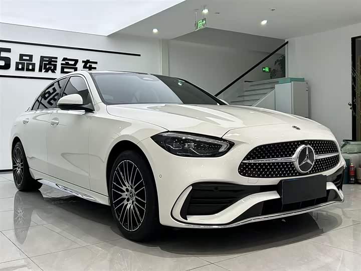 Фото 6 - Mercedes-Benz C-Class