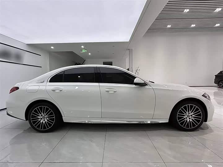 Фото 7 - Mercedes-Benz C-Class