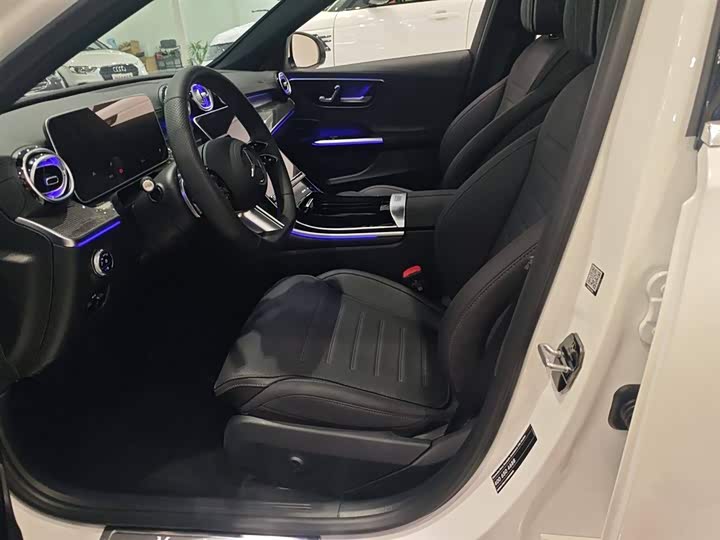 Фото 8 - Mercedes-Benz C-Class