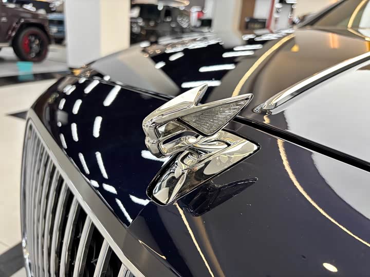 Фото 22 - Bentley Flying Spur