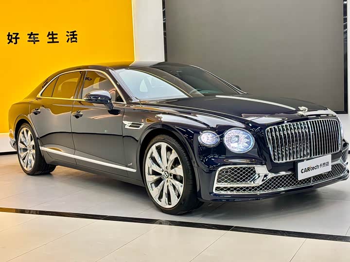 Фото 3 - Bentley Flying Spur