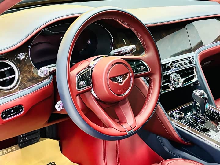 Фото 7 - Bentley Flying Spur