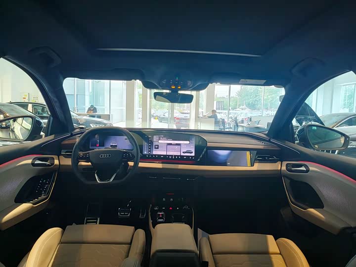 Фото 9 - Audi Q6L e-tron