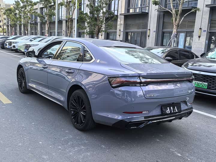 Фото 11 - Geely Preface L