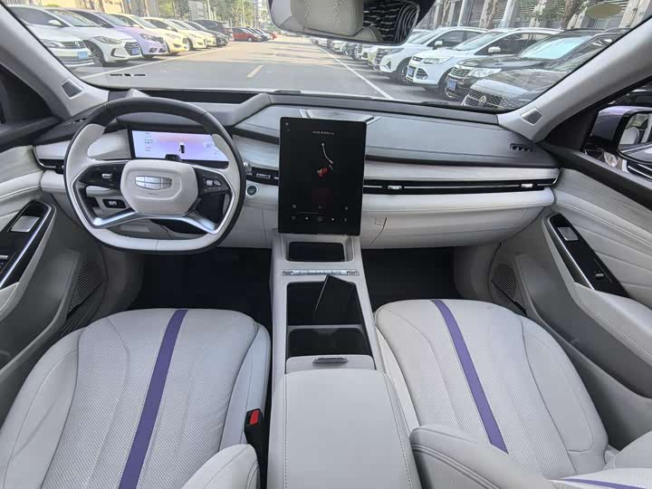 Фото 5 - Geely Preface L