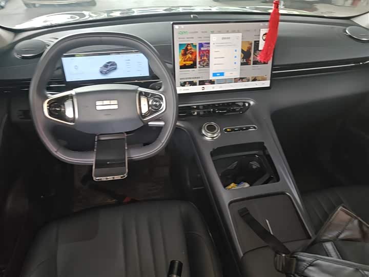 Фото 10 - Geely Galaxy E5