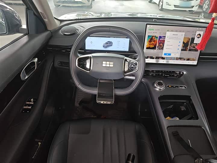 Фото 11 - Geely Galaxy E5