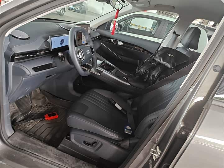 Фото 15 - Geely Galaxy E5