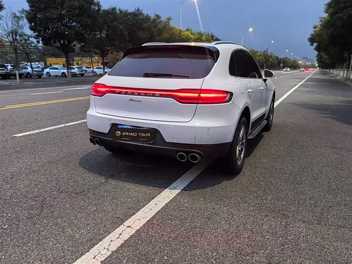 Фото 5 - Porsche Macan