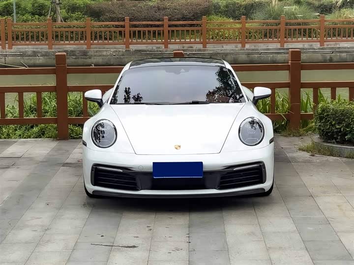 Фото 2 - Porsche 911