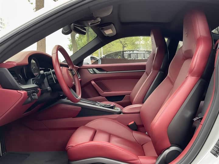 Фото 9 - Porsche 911