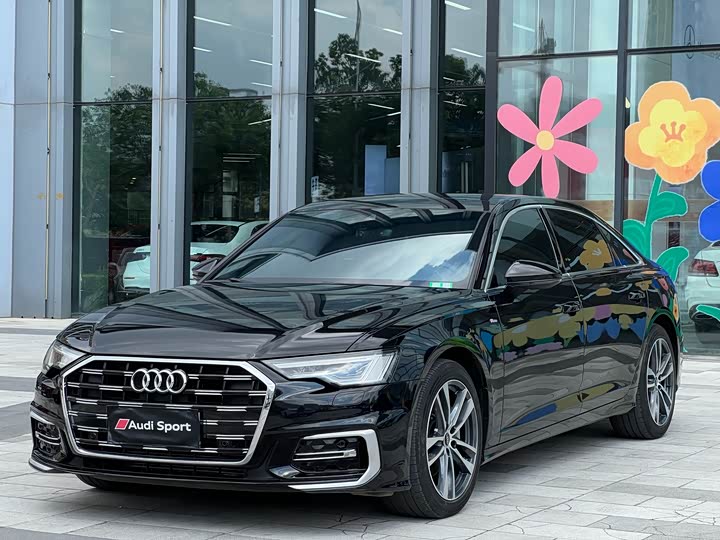 Фото 1 - Audi A6L