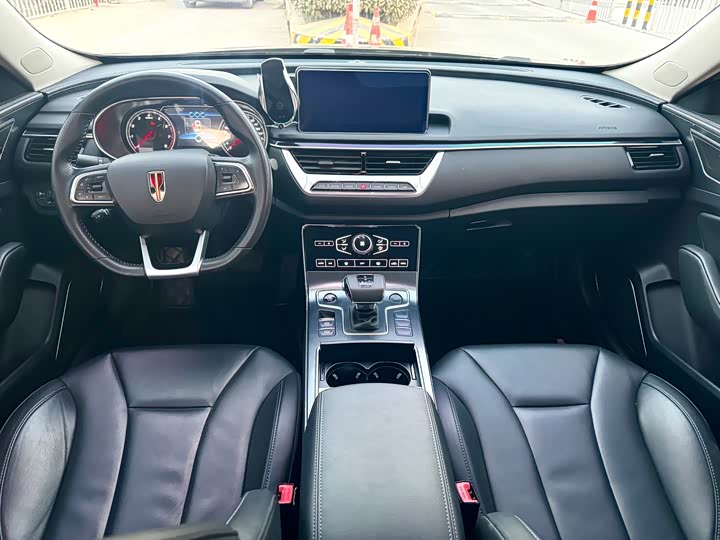 Фото 4 - Hongqi H5