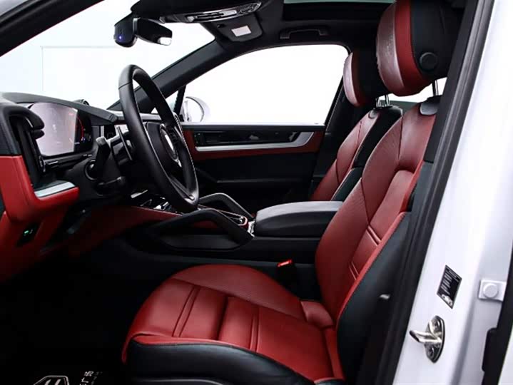 Фото 12 - Porsche Cayenne