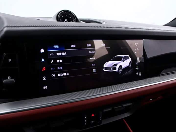 Фото 8 - Porsche Cayenne