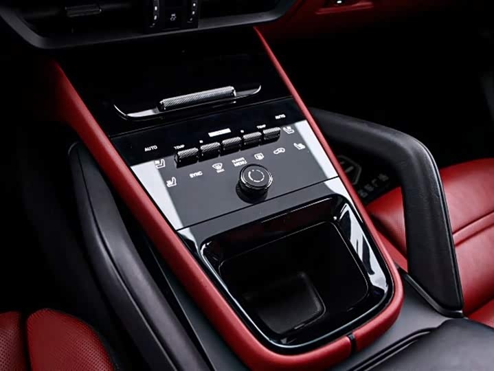 Фото 9 - Porsche Cayenne