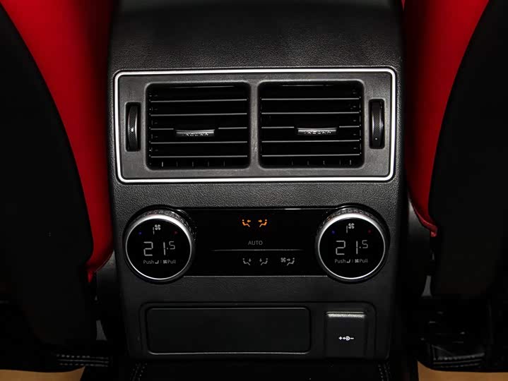 Фото 28 - Jaguar XF L