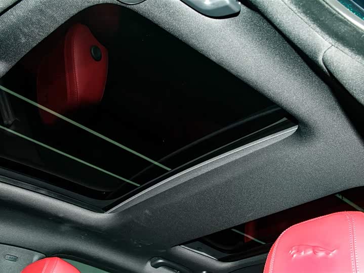 Фото 29 - Jaguar XF L