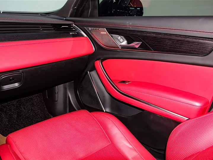 Фото 30 - Jaguar XF L