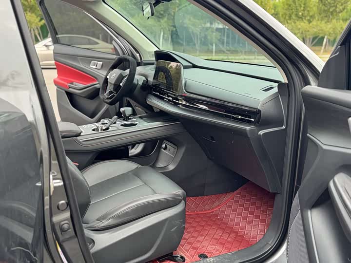 Фото 10 - Changan CS55 Plus