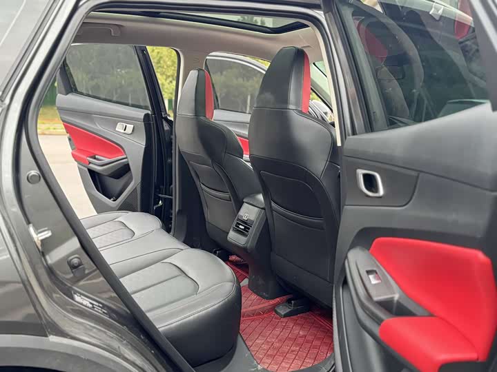 Фото 13 - Changan CS55 Plus