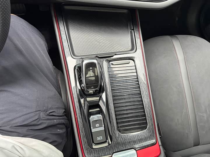 Фото 16 - Dongfeng Aeolus Yixuan Max