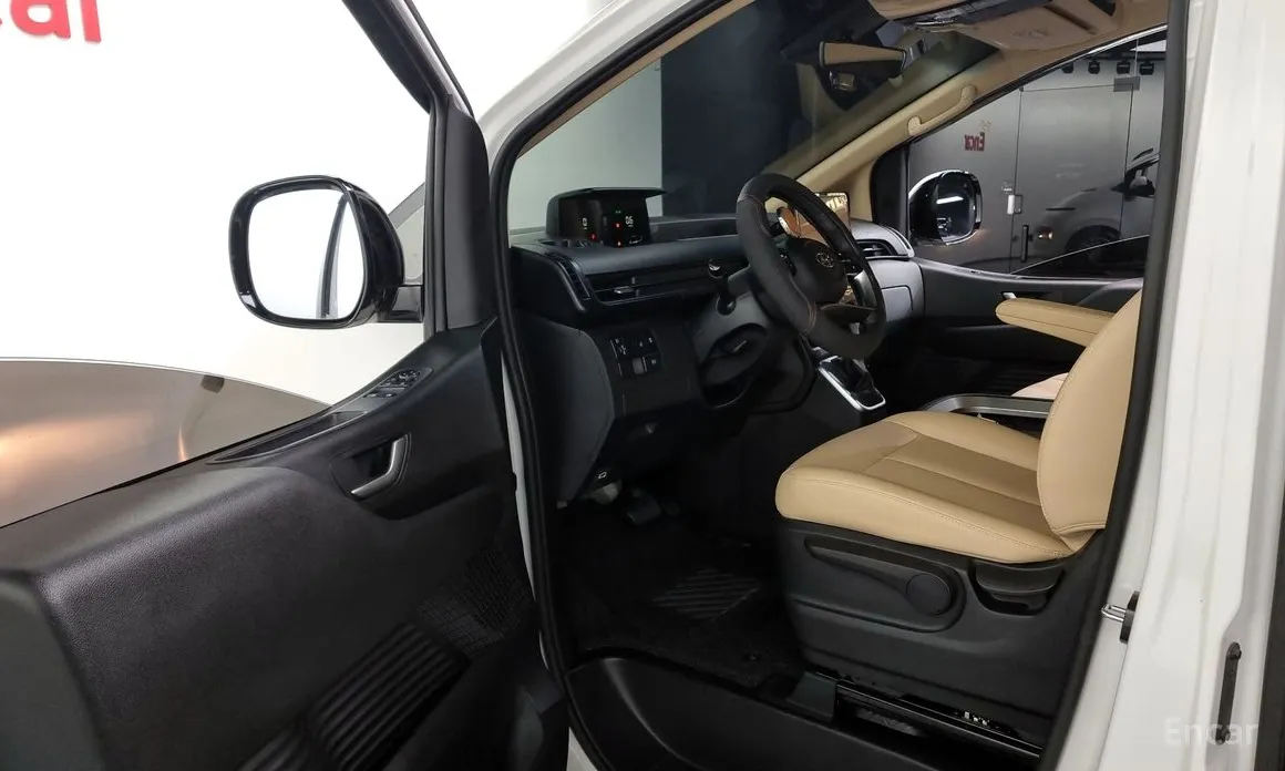 Фото 10 - Hyundai Staria