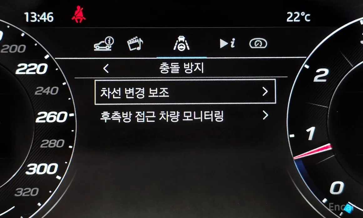 Фото 16 - Jaguar F-Type