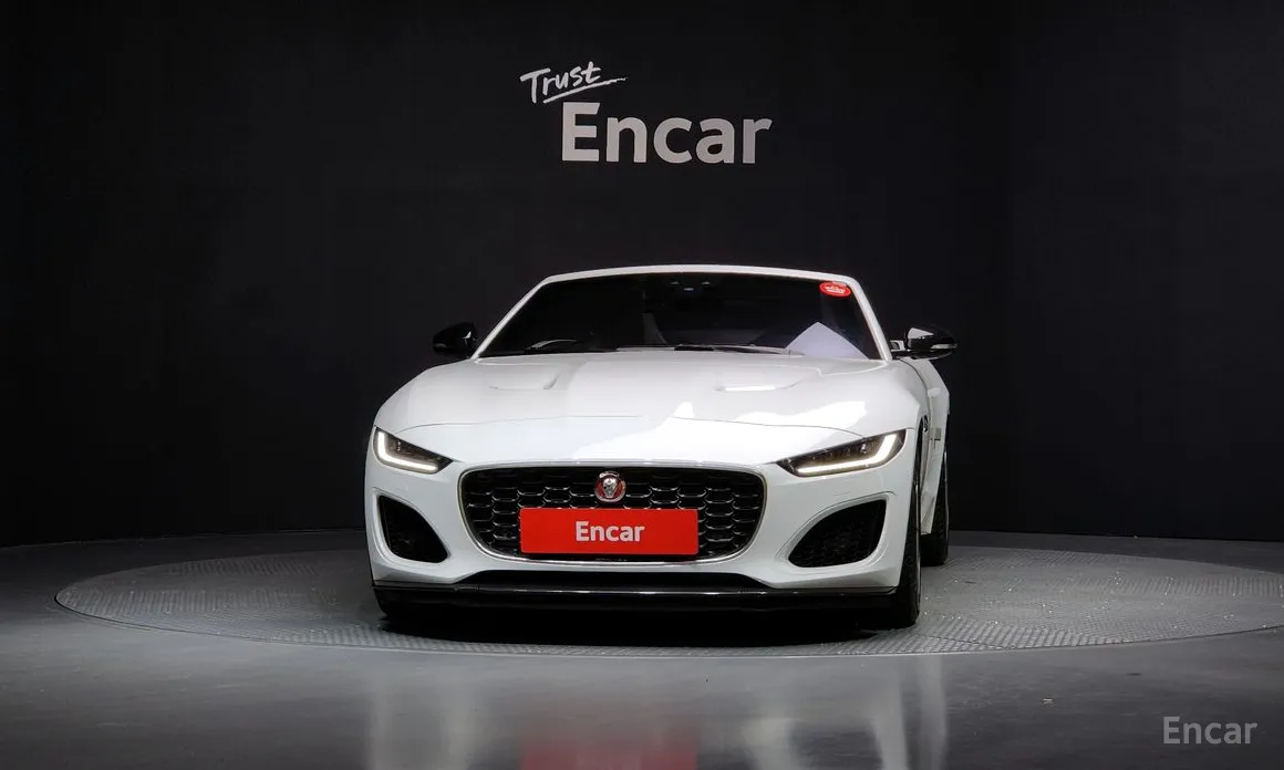 Фото 3 - Jaguar F-Type