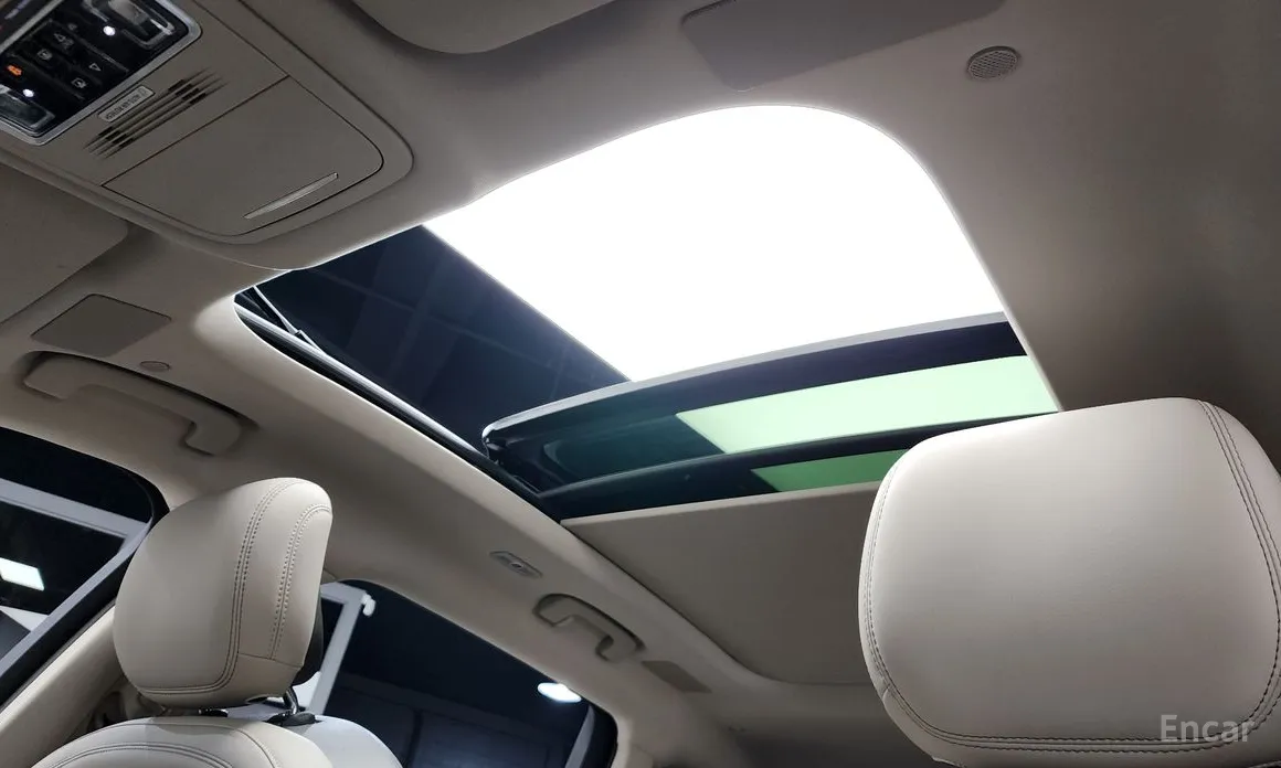 Фото 19 - Lincoln Nautilus