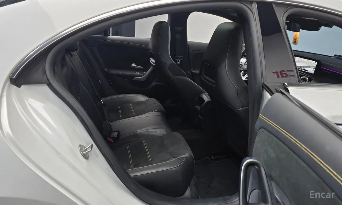 Фото 12 - Mercedes-Benz CLA-Class