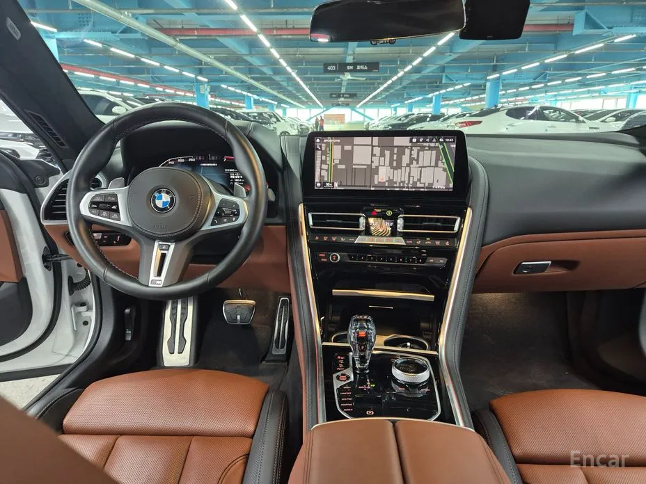 Фото 11 - BMW 8 Series