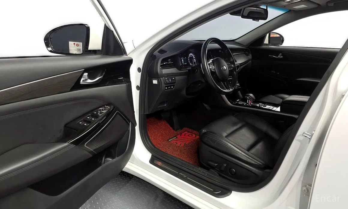 Фото 10 - Kia K7