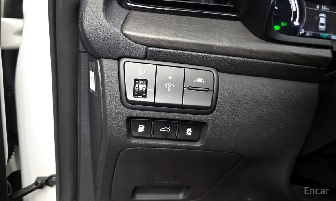 Фото 16 - Kia K7