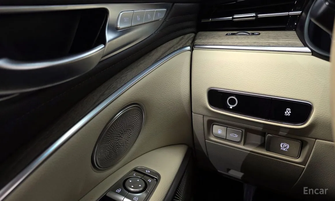 Фото 19 - Kia K9