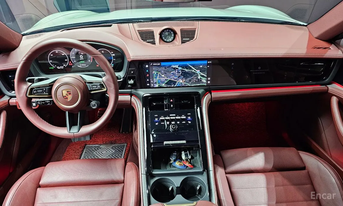 Фото 7 - Porsche Panamera