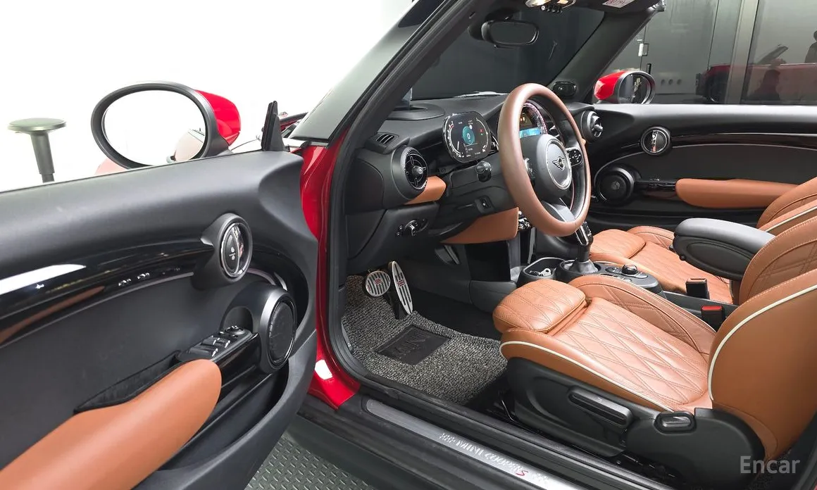 Фото 10 - Mini Cooper Convertible