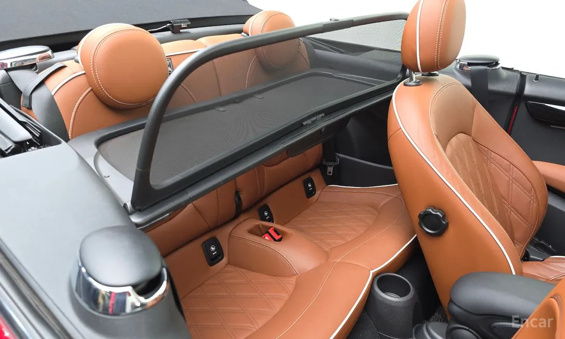 Фото 12 - Mini Cooper Convertible