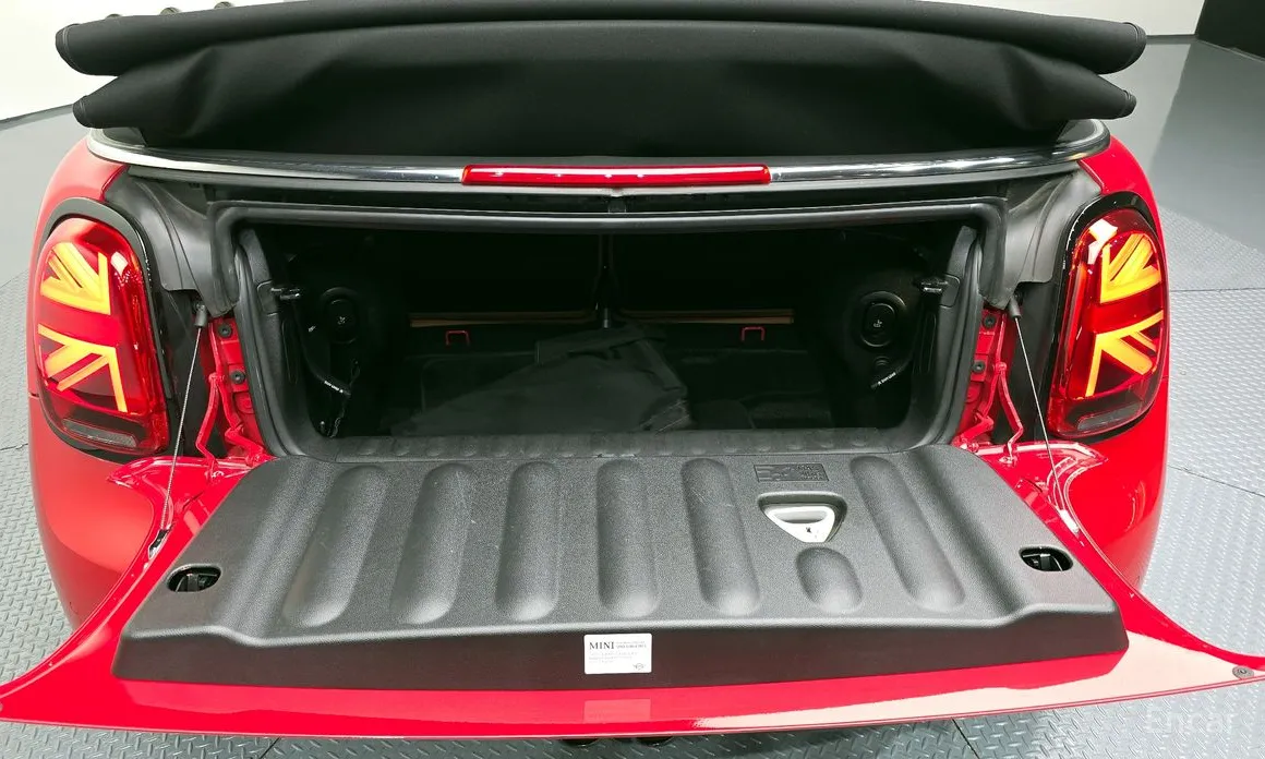 Фото 20 - Mini Cooper Convertible