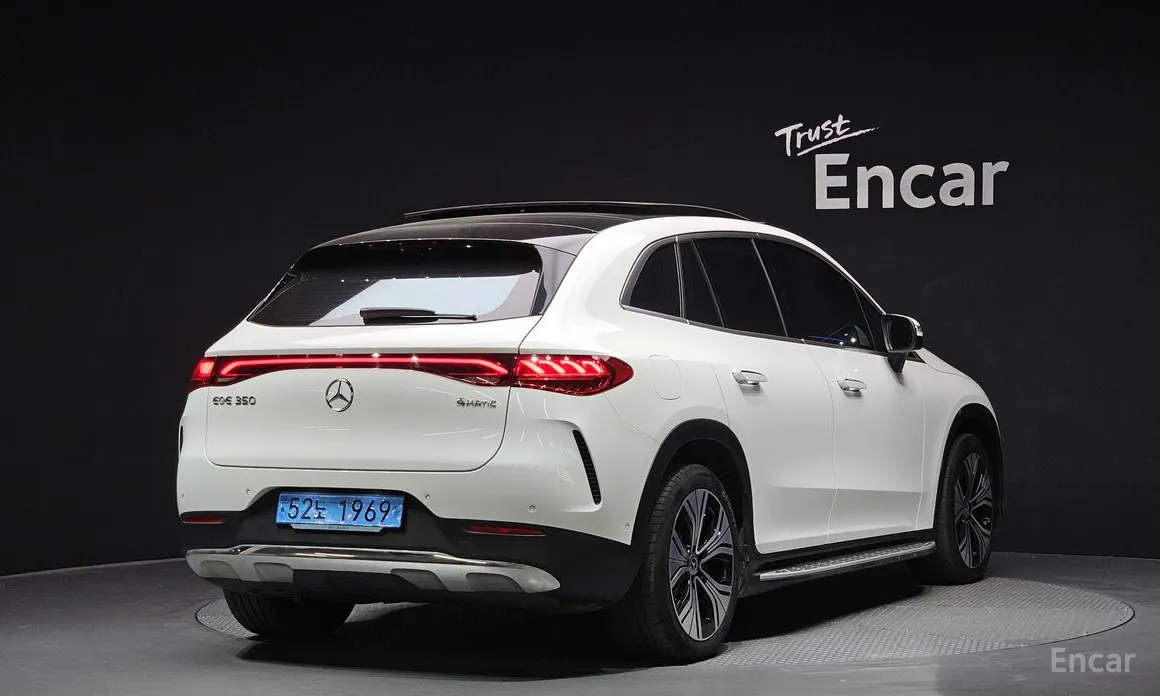 Фото 2 - Mercedes-Benz EQE