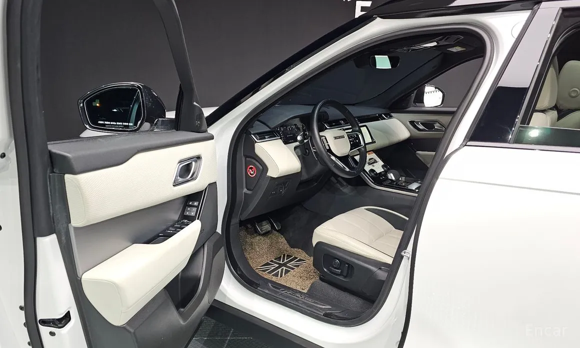 Фото 10 - Land Rover Range Rover Velar