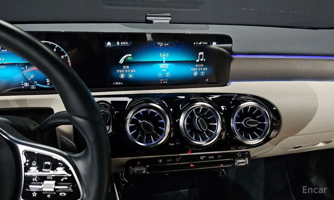 Фото 14 - Mercedes-Benz A-Class