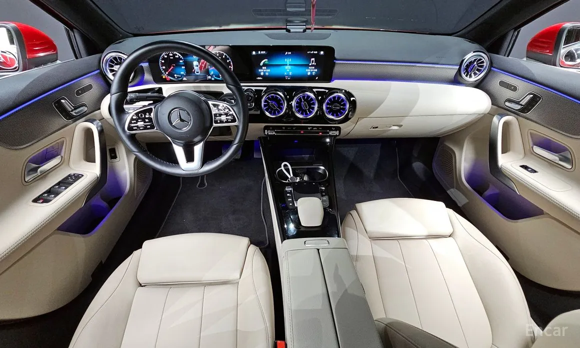 Фото 7 - Mercedes-Benz A-Class