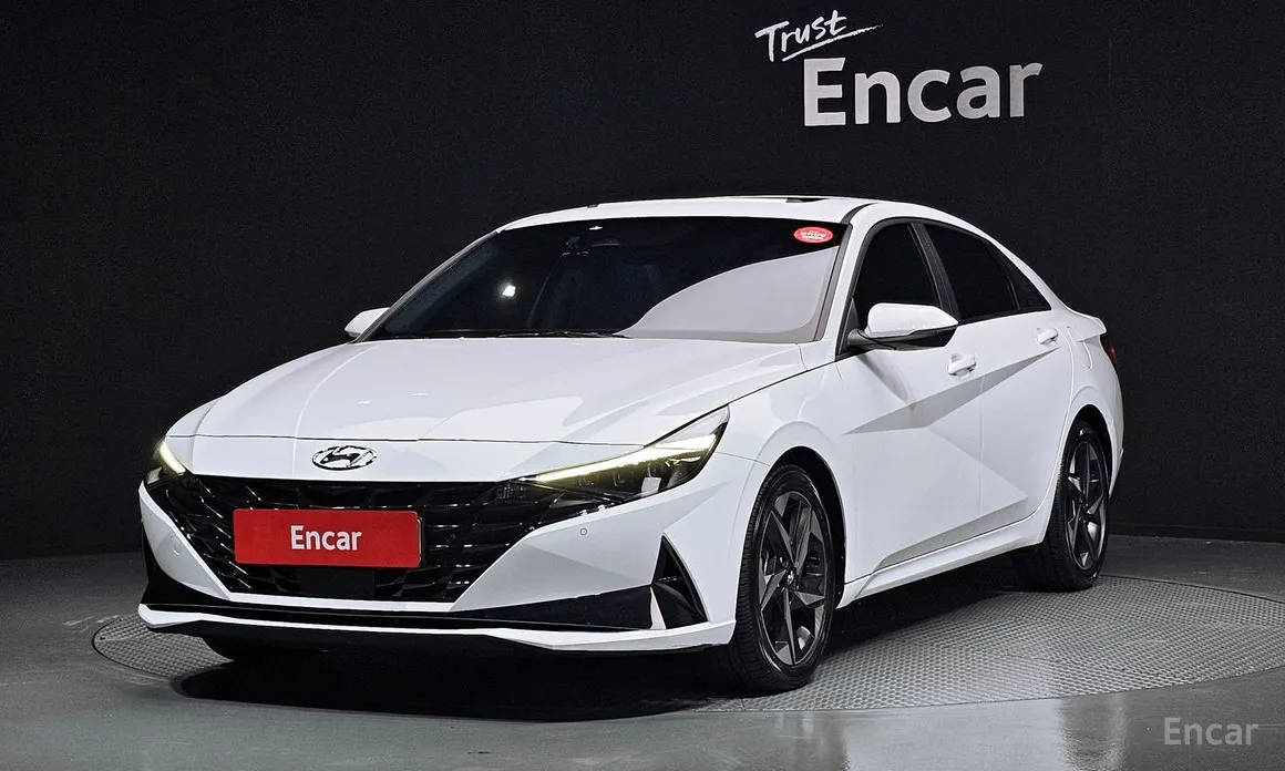 Фото 1 - Hyundai Avante