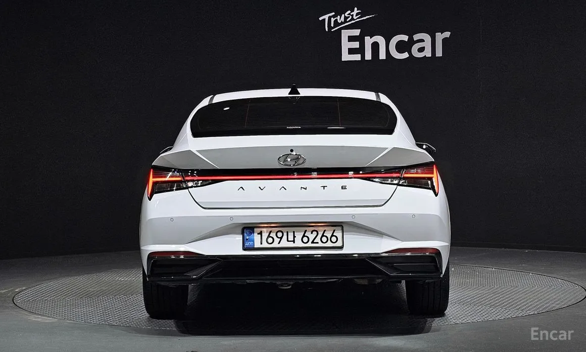 Фото 4 - Hyundai Avante